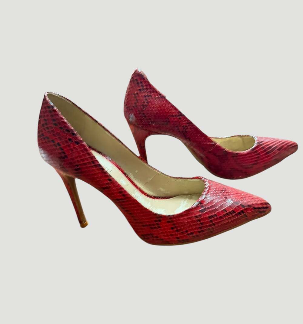 Gianni Bini Larsa Red Snake Print Pointed Toe Stiletto Pumps - Picture 4 of 9